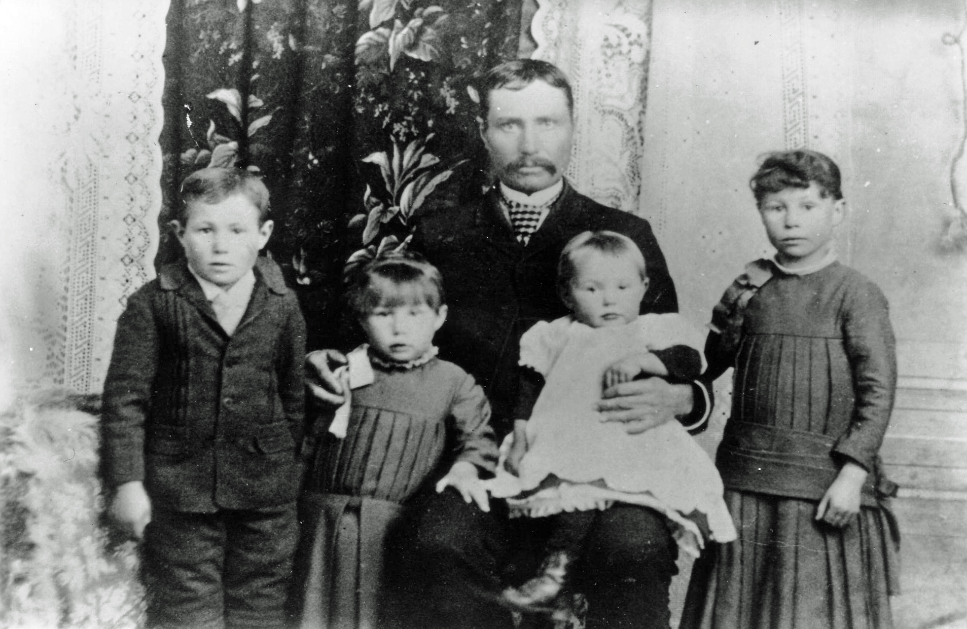 Bayles Family