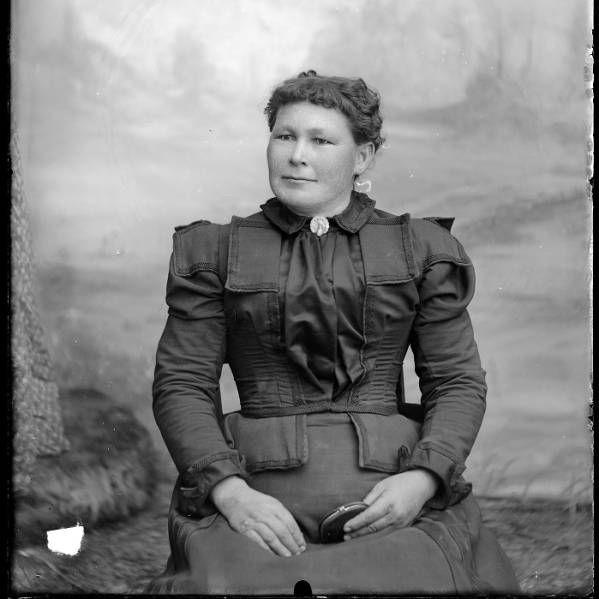 Caroline Jones